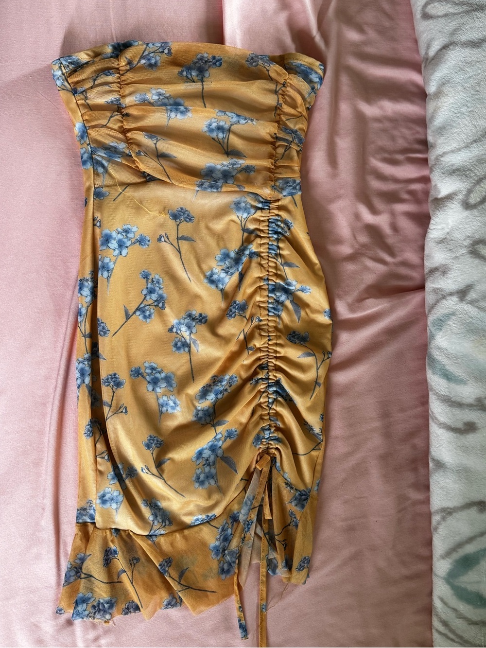 PLT Floral Ruched Dress in Sheer White Soft Yellow